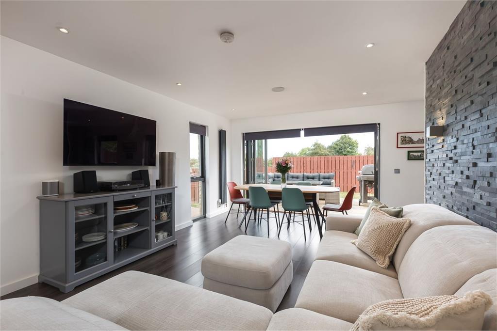 Energy efficient home for sale in Winchburgh