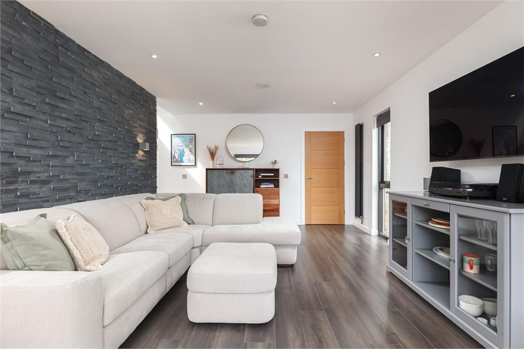 Energy efficient home for sale in Winchburgh