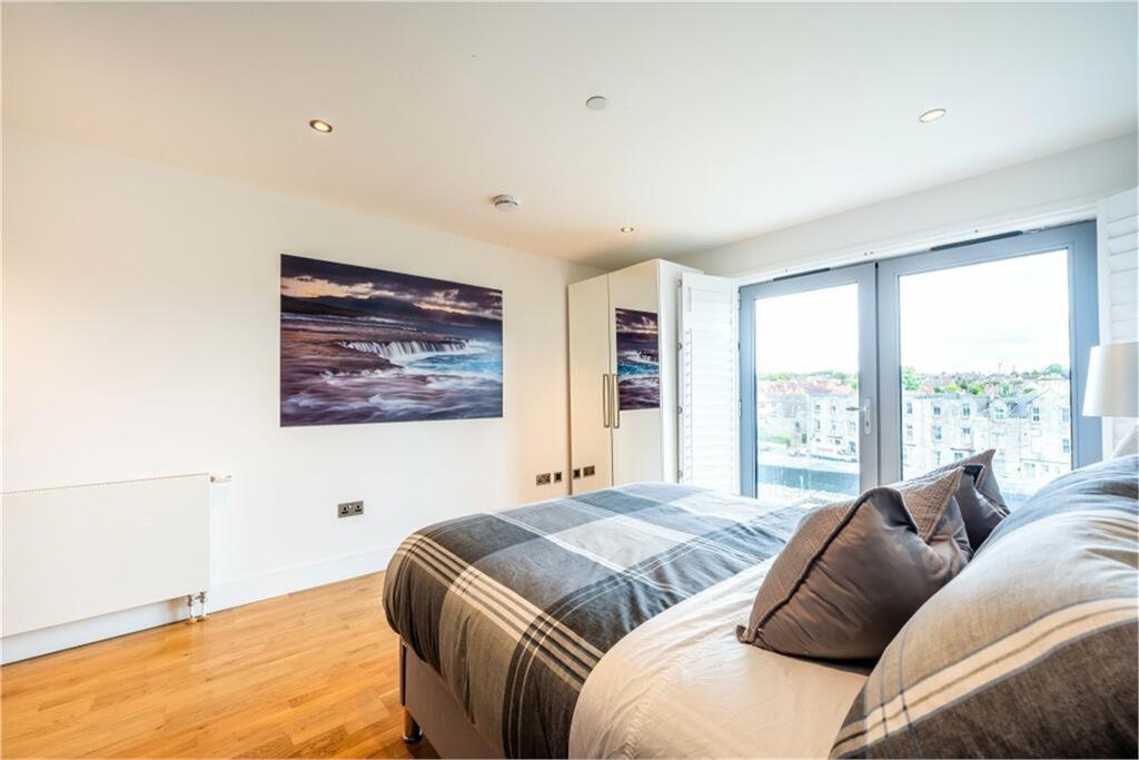 Penthouse flat for sale