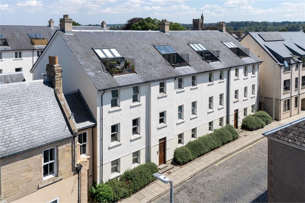 Penthouse flat for sale