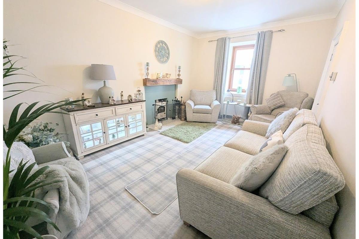 60 High Street, Sanquhar, DG4 6BL