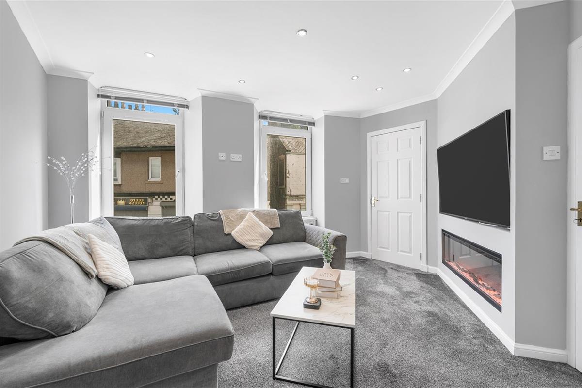 19 Bridge Street, Leven, KY8 4NN
