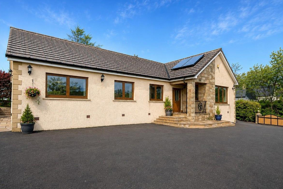 Borrowdale & Building Plot, Blairadam, Kelty, KY4 0JG