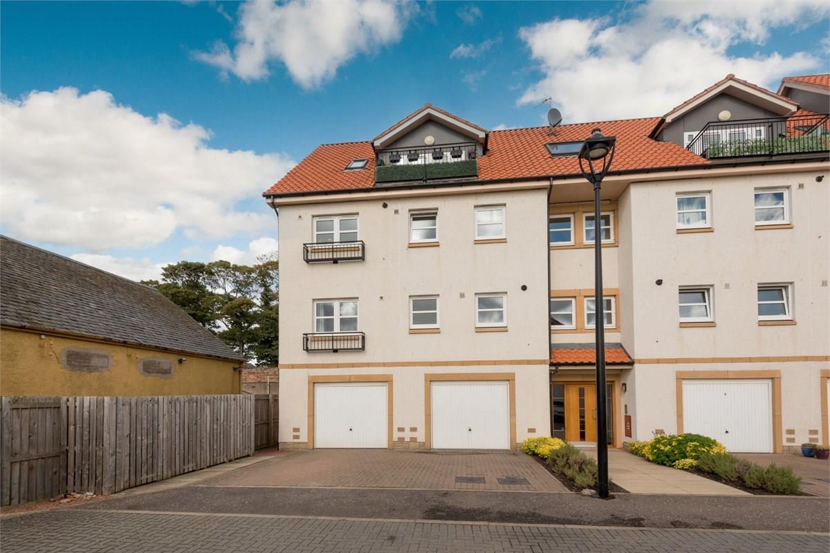 22 The Sycamores, Countess Road, Dunbar, East Lothian, EH42 1AF