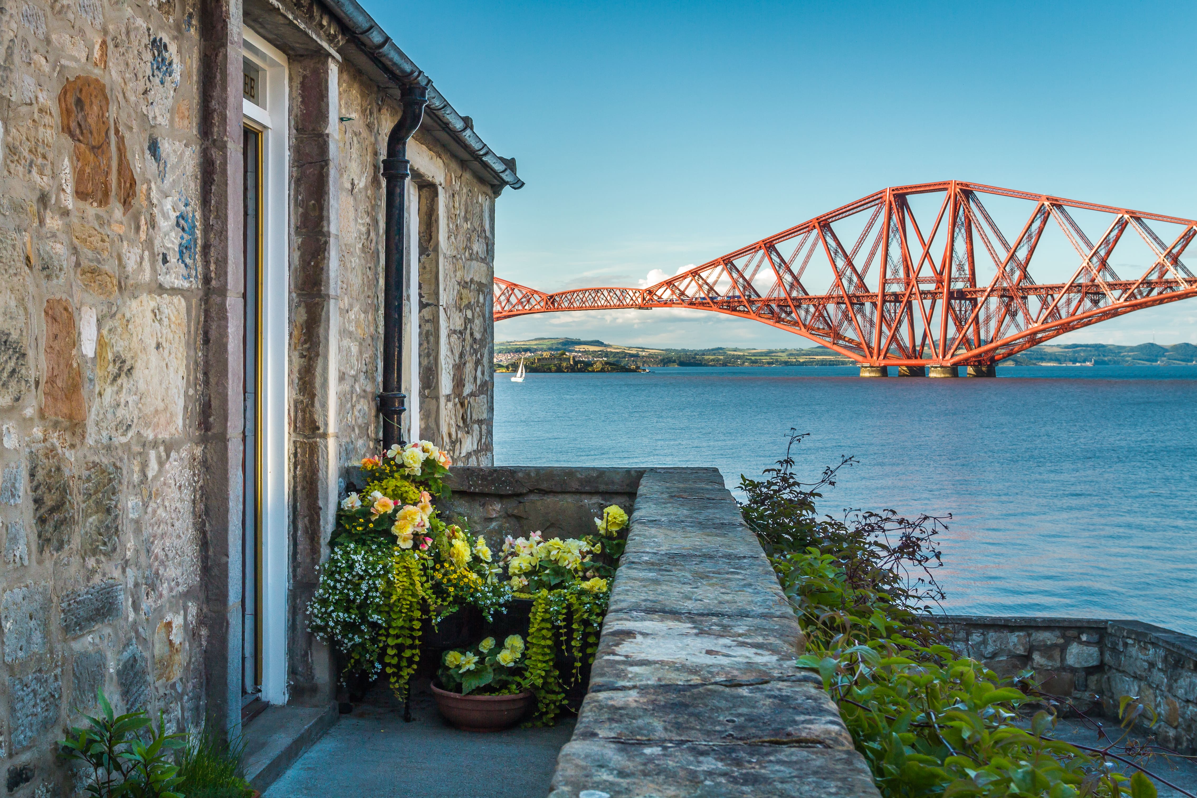house price report may 21 forth road bridge and house